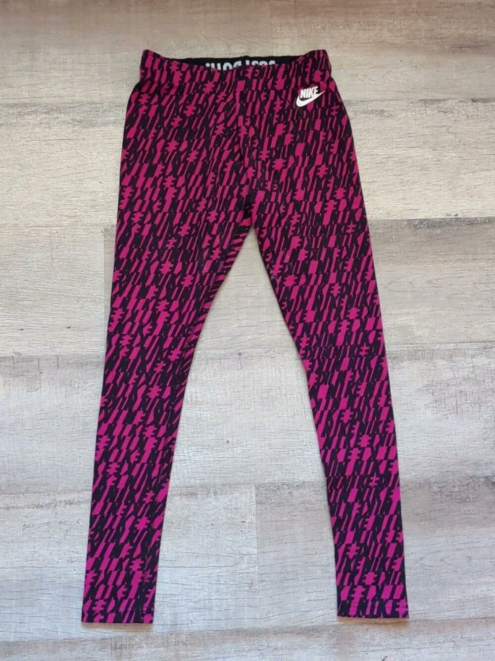 Nike womens Leggings Size S Pink Black Geometric Print Youth Sweatpants